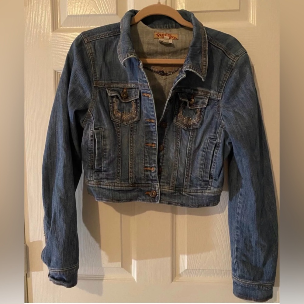 Paris blues Women’s jean jacket